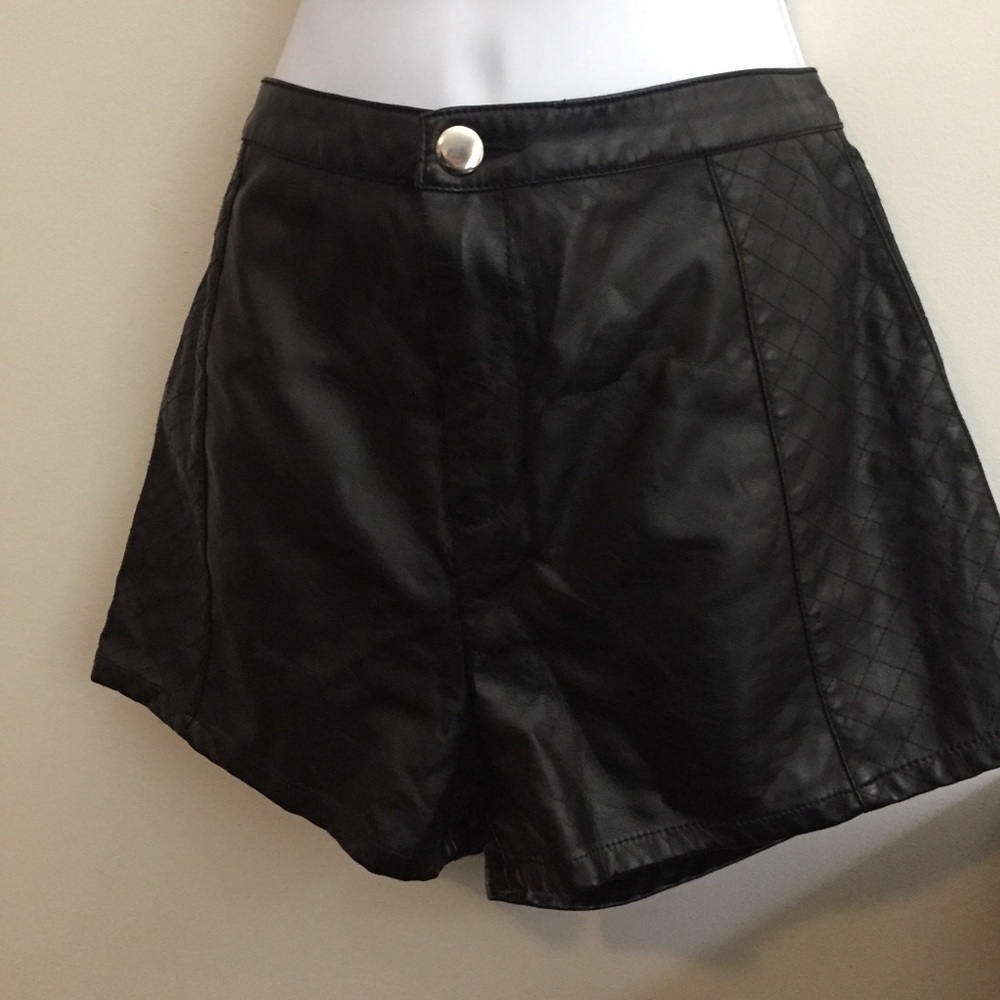 Faux-Leather ultra high rise short